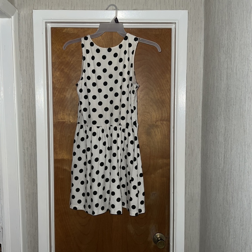 White dress with black polka dots - Picture 2 of 2